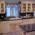 Square Flat Panel Kitchen